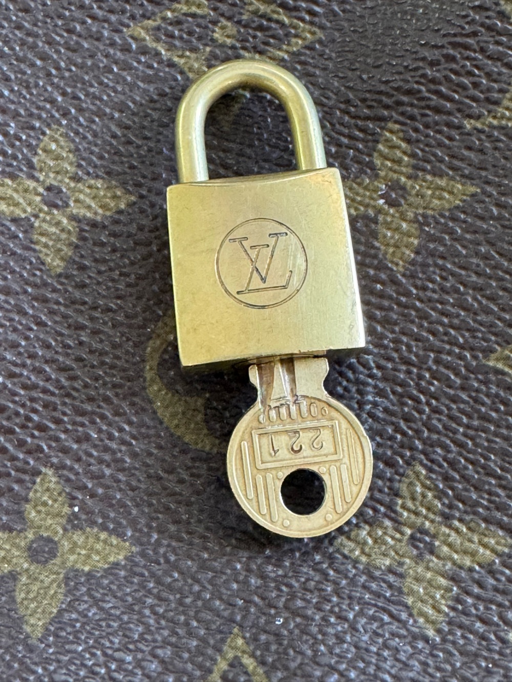 Louis Vuitton Padlock and Key 🔐 #221